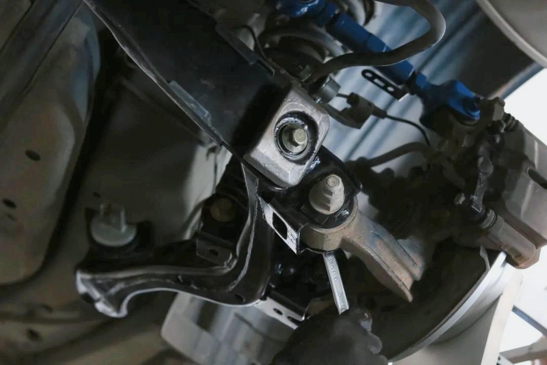 怪兽修车翻新的视频,怪兽修车翻新奥迪q7