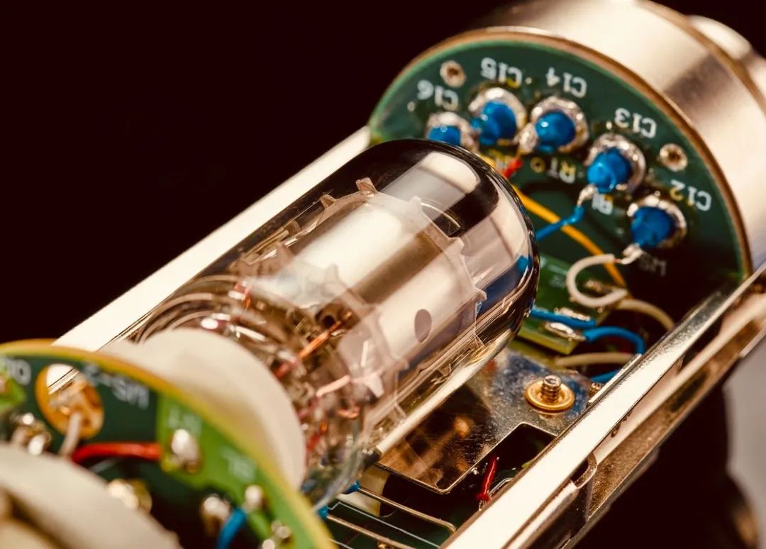 直擊灵魂的天籟女声|娜仁其木格「家园」温暖登场