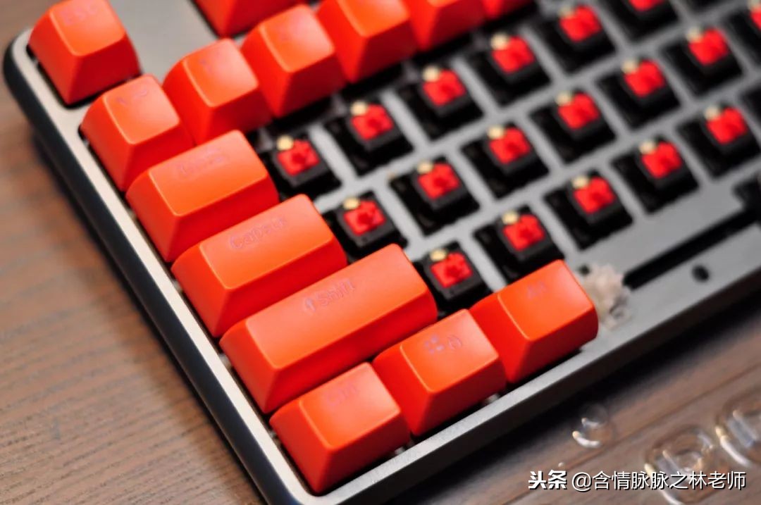 红轴正刻机械键盘,悦米红轴机械键盘