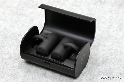 测评：轻盈贴合狂甩不掉的逸鸥真无线骨传导耳机peace