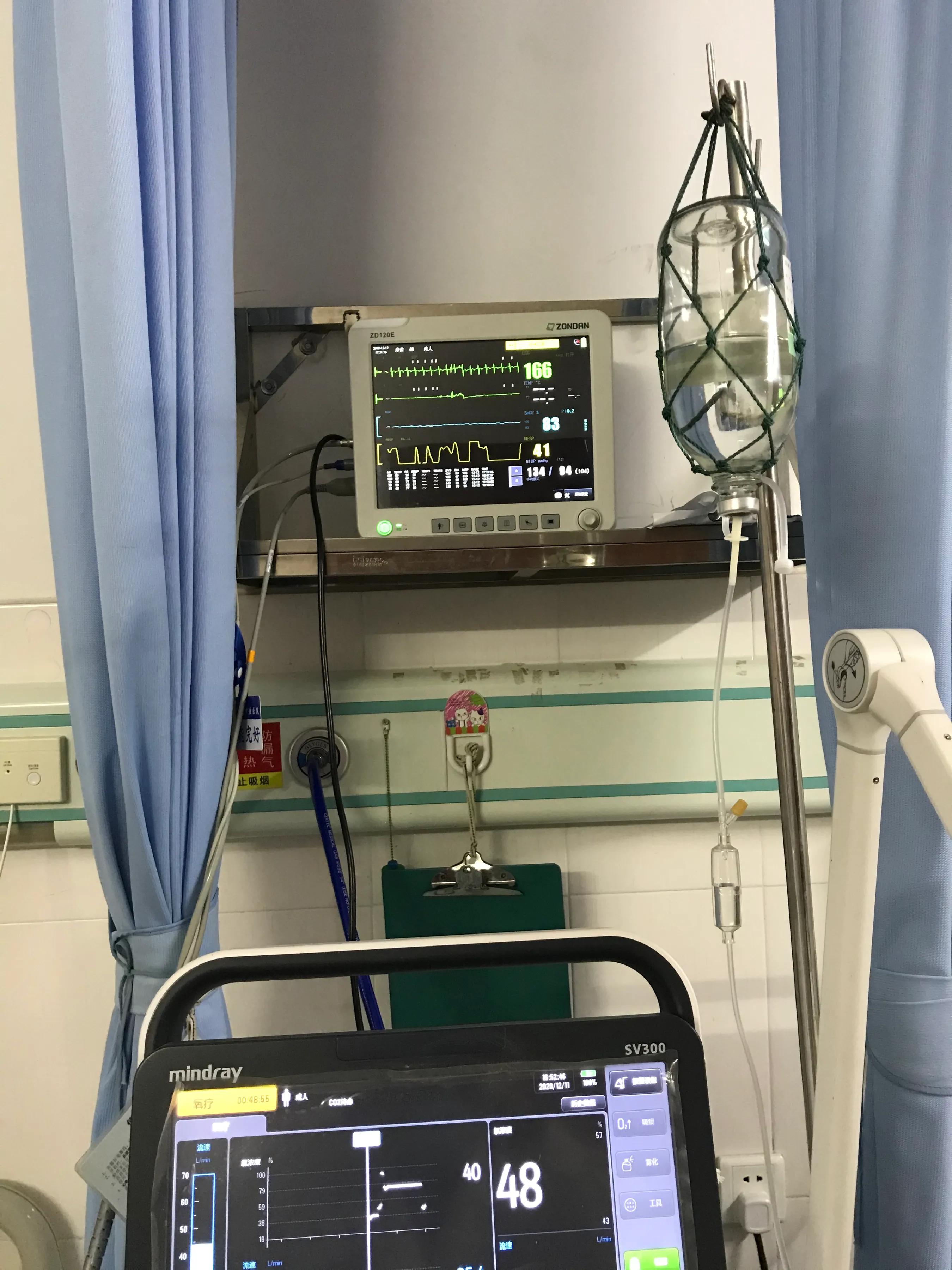 心室颤动患者的抢救首选,室上性心动过速急诊治疗