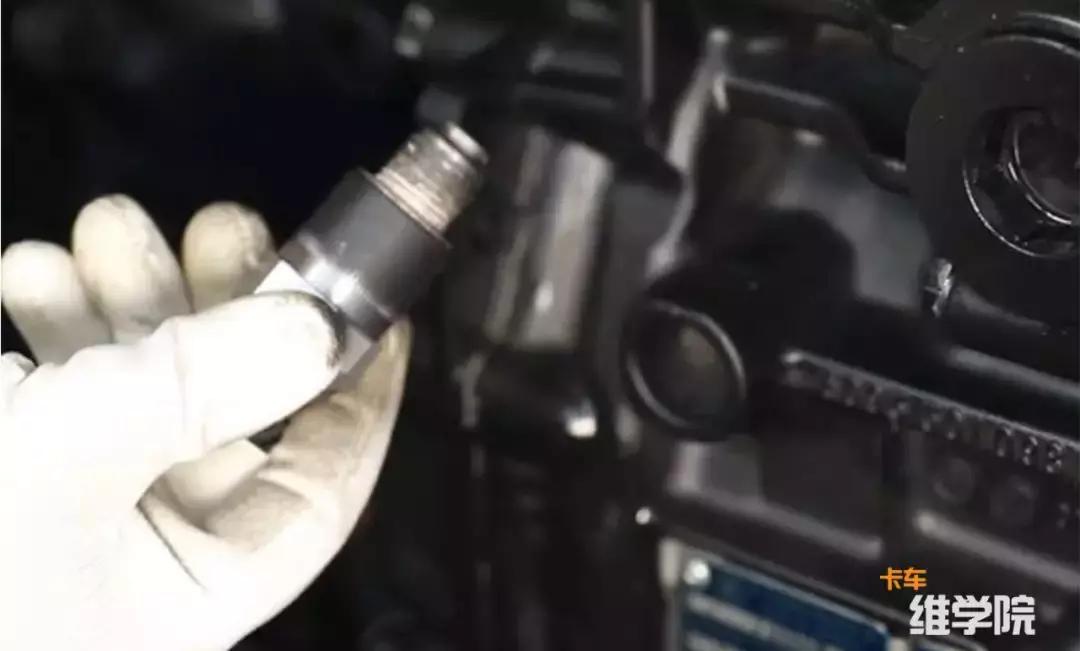 zf6速变速箱电脑板怎么拆,zf12挡变速箱副箱维修视频