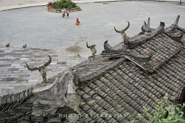 贵州三都：一个少见的民族，一个神奇的崖壁——妞儿嬉游记