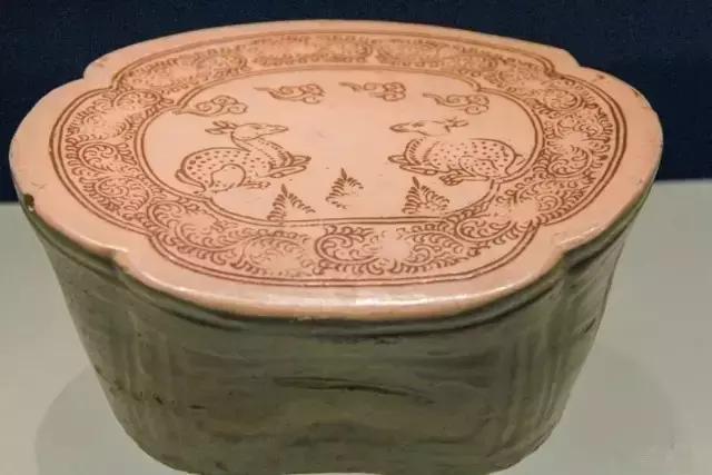 古代经典瓷枕,一枕清凉入梦来阅读