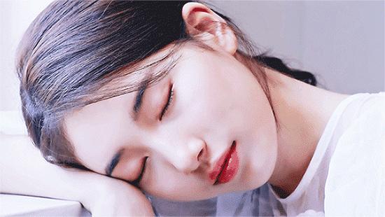 长黑头VS不长黑头差距这么大?精致女孩如何绕过黑头这道坎?