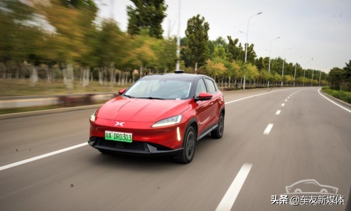 小鹏g3i520g,小鹏g32021款试驾