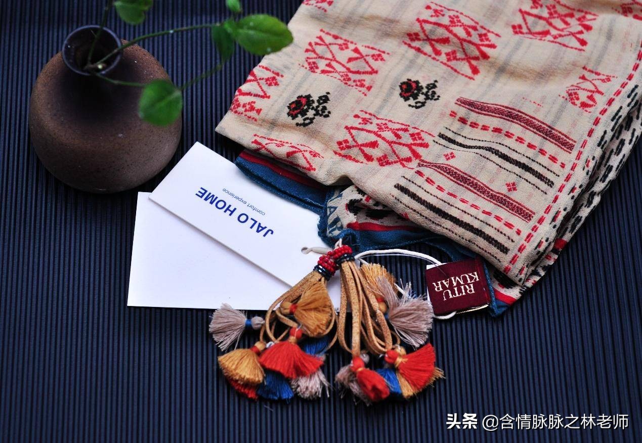 给娃的美丽加分，伽罗生活JALO真丝薄纱围巾晒单