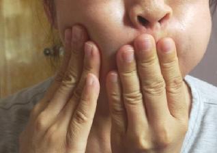 面部肌肉松弛怎么锻炼变紧,面部肌肉松弛怎么办快速恢复