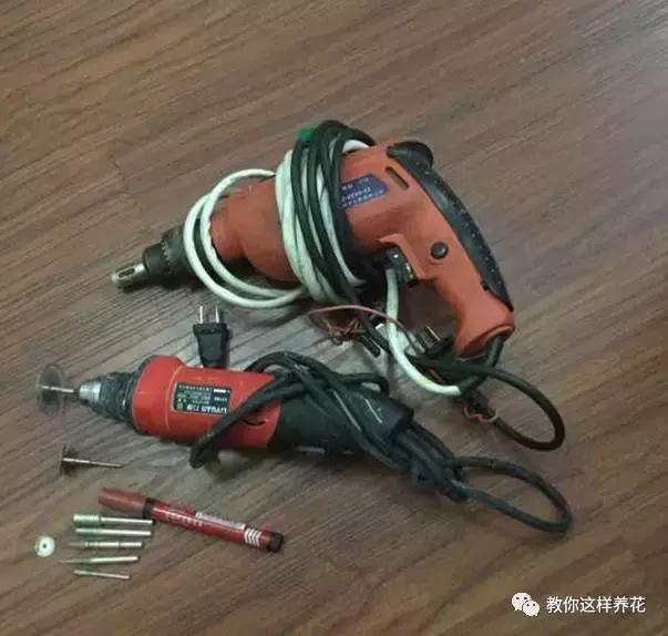 切割陶瓷酒瓶做花盆最简单的方法,没有工具怎么把陶瓷酒瓶弄成花盆