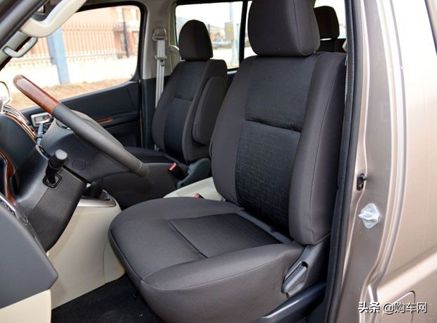 8万以内面包车车型,经济实用型家用车小汽车