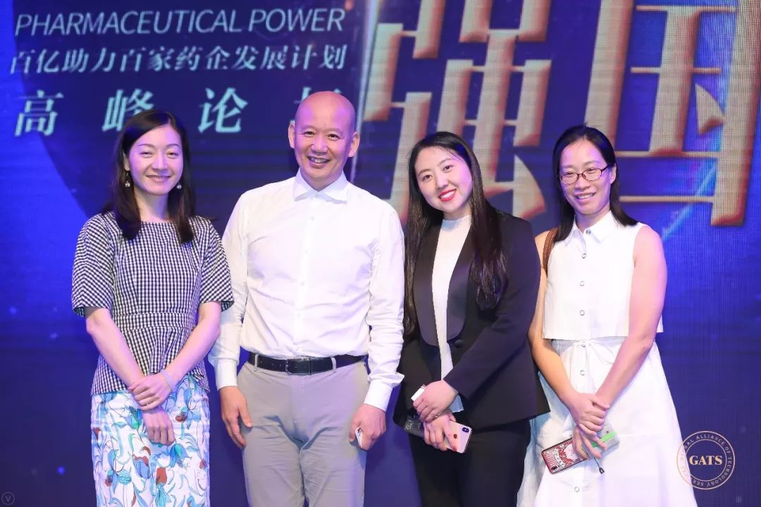 袁岳博士,袁岳博士华人