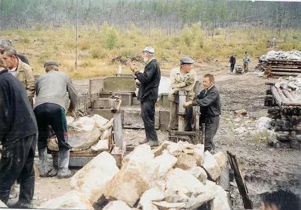 白玉俄料多少钱一斤,国内最大俄料白玉批发市场