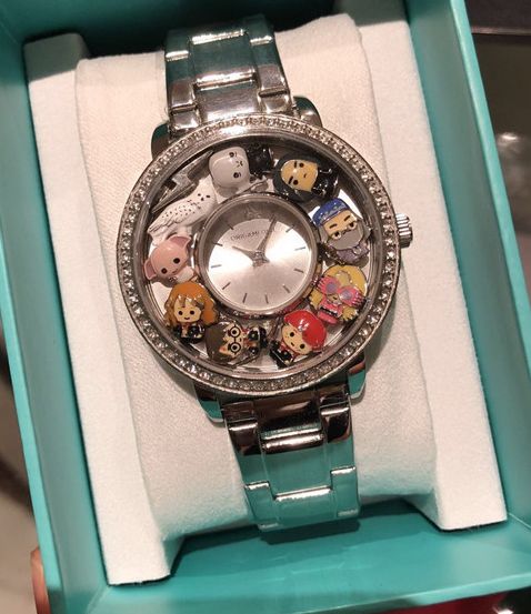 去年买了块表超耐磨,我买了个表挺耐磨的什么意思