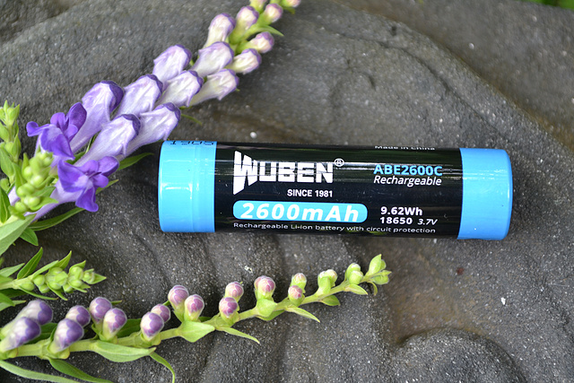 务本e10强光手电测评,务本a1手电筒评测