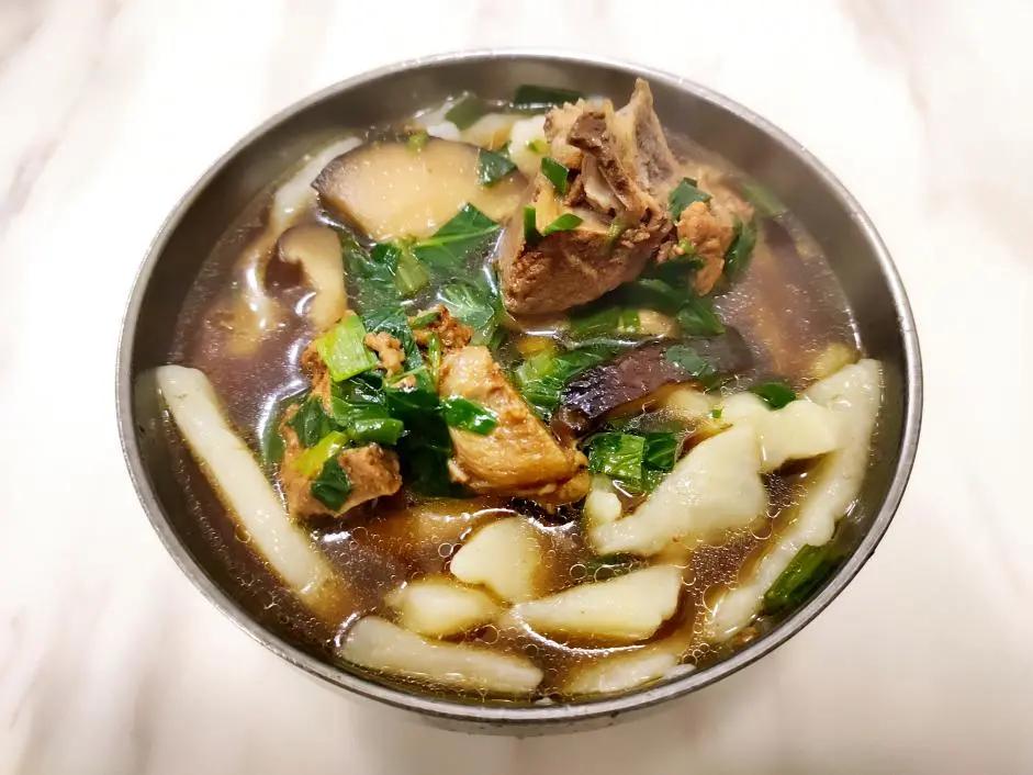 带大家看看兵哥哥的伙食,消防员和兵哥哥的伙食