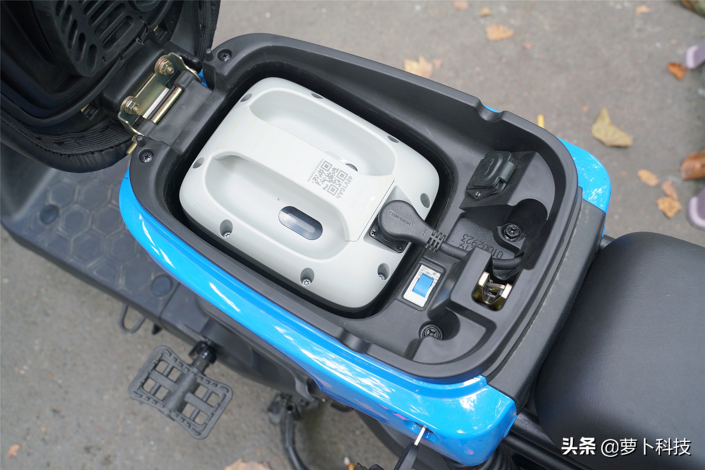 猛犸m6电动车实测速度,超级续航电动车带娃