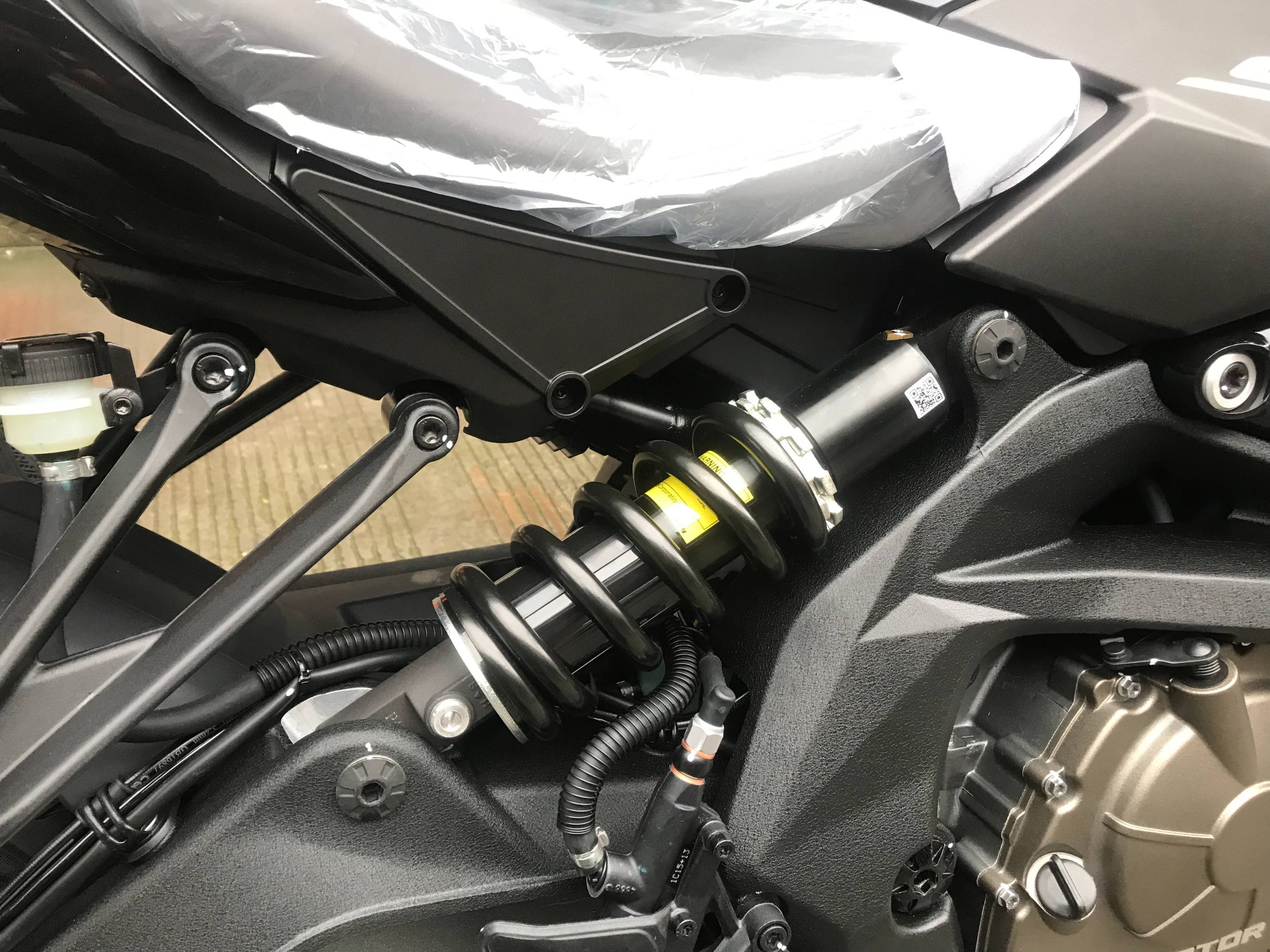 qjmotor600圆灯评测,qjmotor600圆灯版