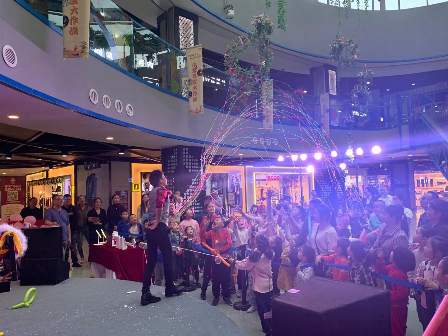 聚焦武汉,武汉国际广场双十一活动