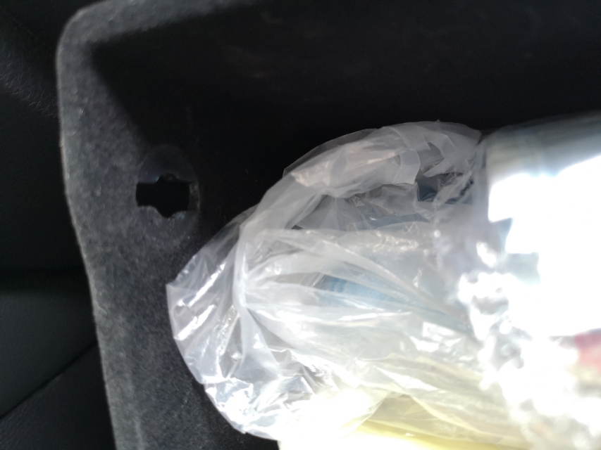 比亚迪唐更换空调滤芯教程,比亚迪唐换空调滤芯教程