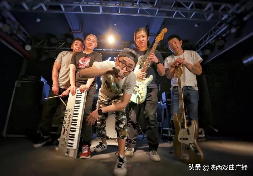 用陕西话唱秦风,用陕西方言唱歌原版