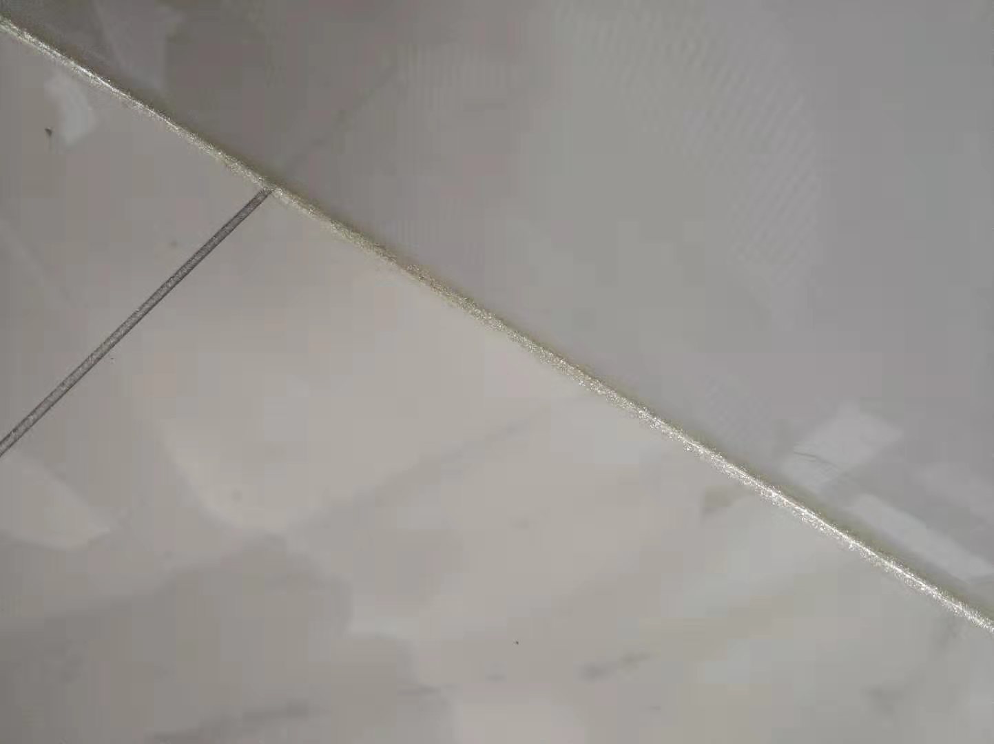 美缝剂发黄了变色如何处理,哪些美缝剂颜色不会变黄