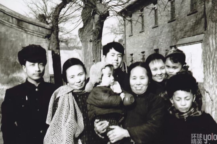 西什库后库的孩子们（之一）