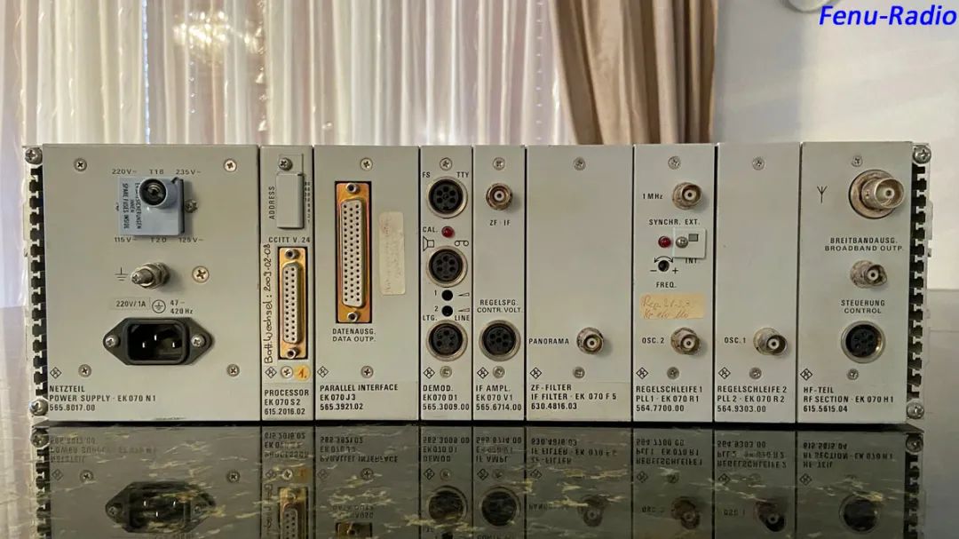 令人垂涎的模块化设计|重达23公斤罗德施瓦茨商用级接收器EK070