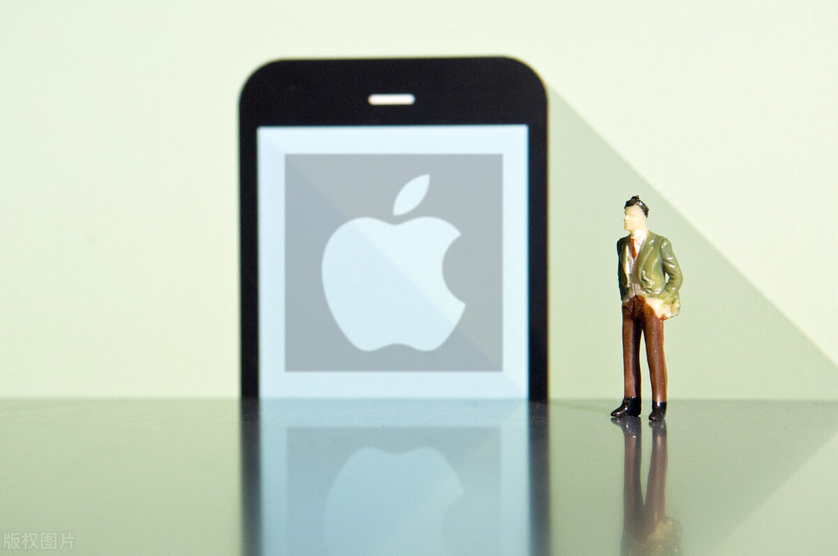 库克强势喊话:要想安装第三方App,请用安卓手机