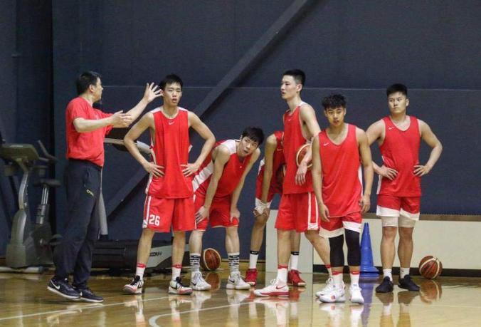 讽刺！00后天才国青首次合练备战世界杯6天前却遭山西无限期禁赛