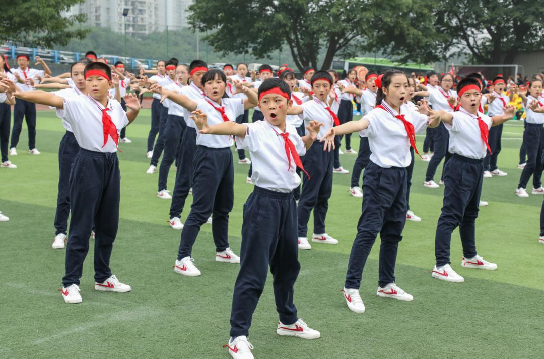 最有水平的中学校服,全国排名前十的校服