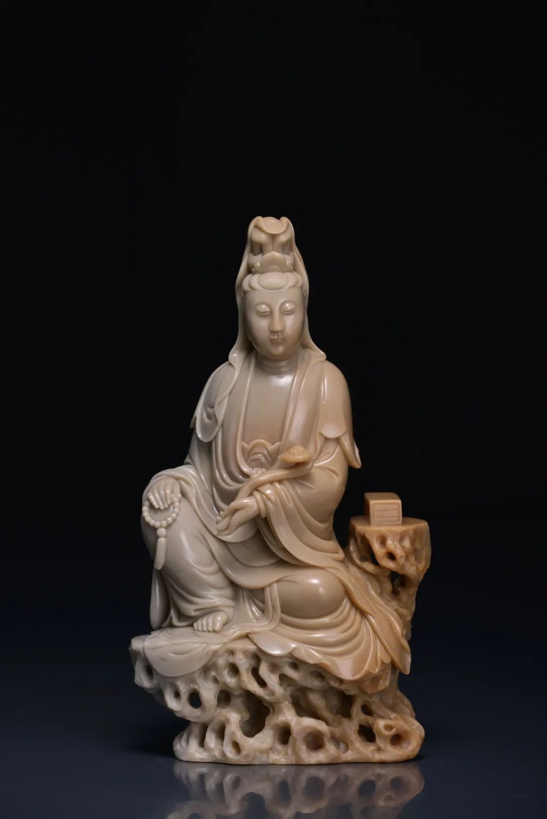 谢麟丨古雅沉稳,极致追求