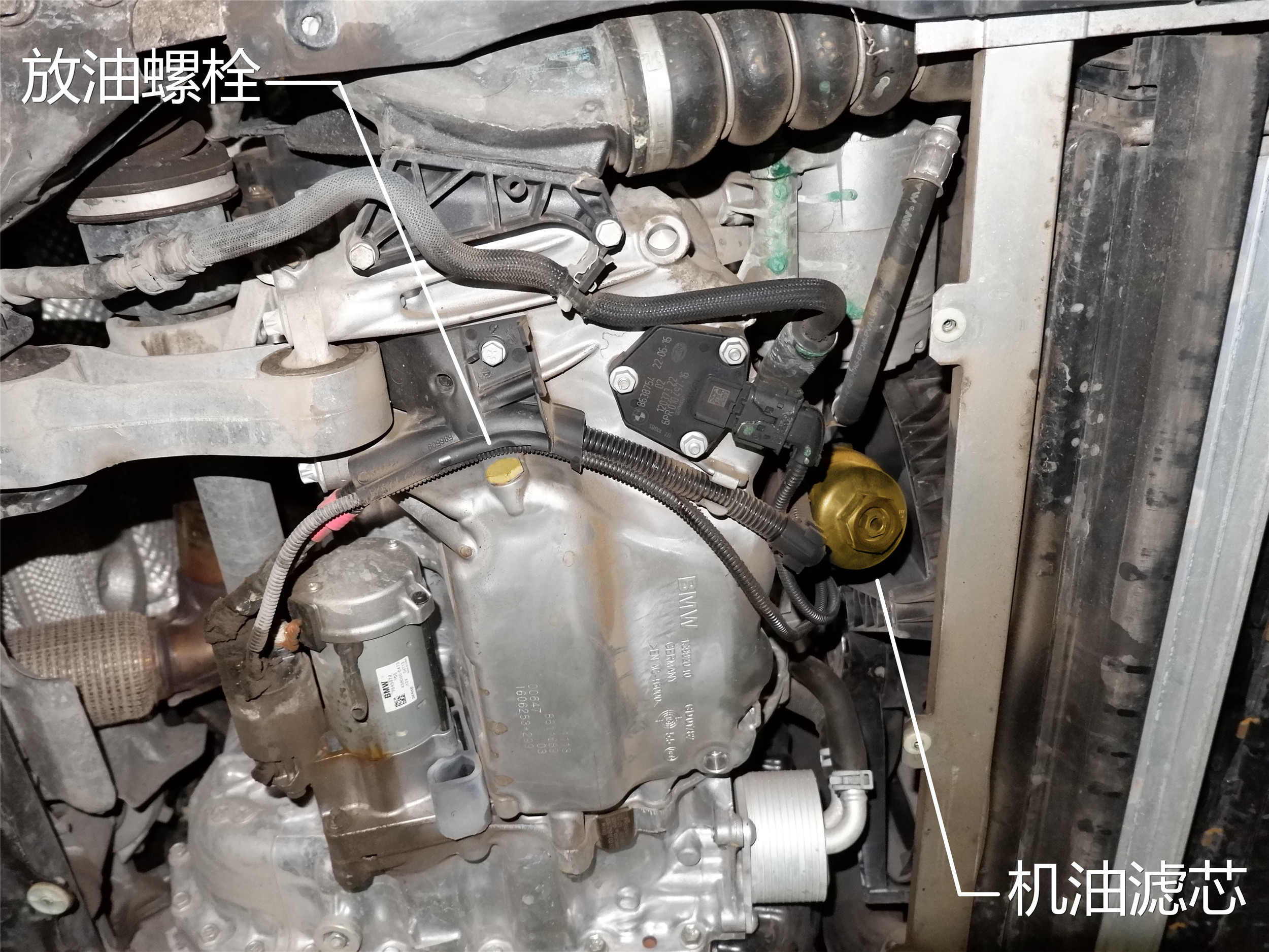 mini是三缸发动机吗,做了保养发动机抖动