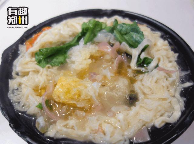 称霸紫荆山商圈40年的老店里，藏着郑州的人间烟火