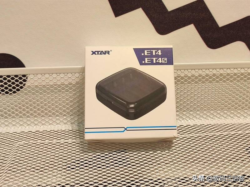 xtarvc4s充电器拆解评测,充电小能手xtaret4s充电器体验