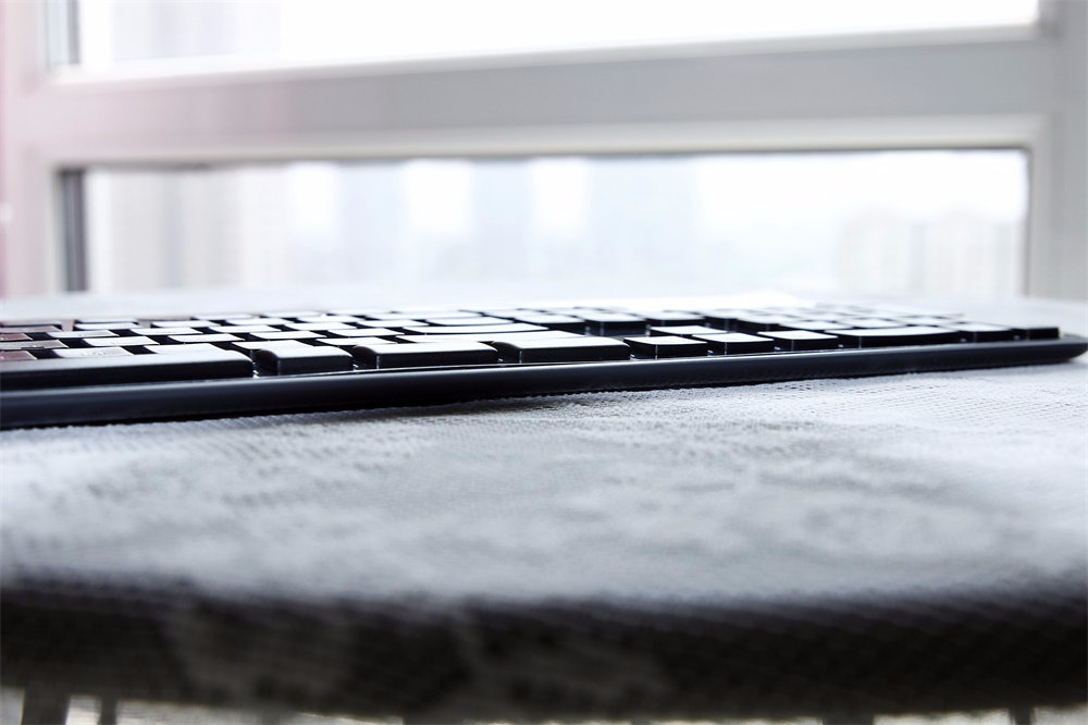 罗技k750solar,罗技k750solar太阳能无线键盘评测