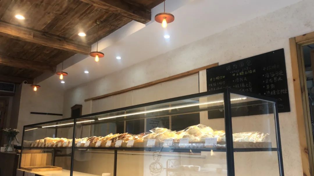 长沙10大面包店,长沙面包店本地人推荐必吃第一名