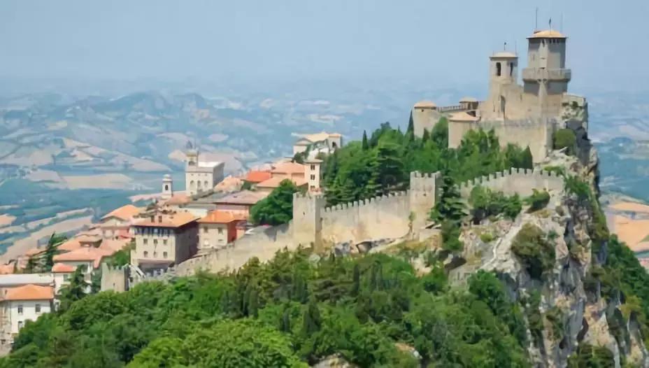 护照签证免签落地签,中国护照免签与落地签证名单