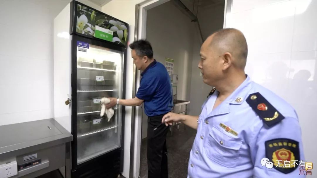 @启东1175名家长，这是你孩子高考三天的吃和住