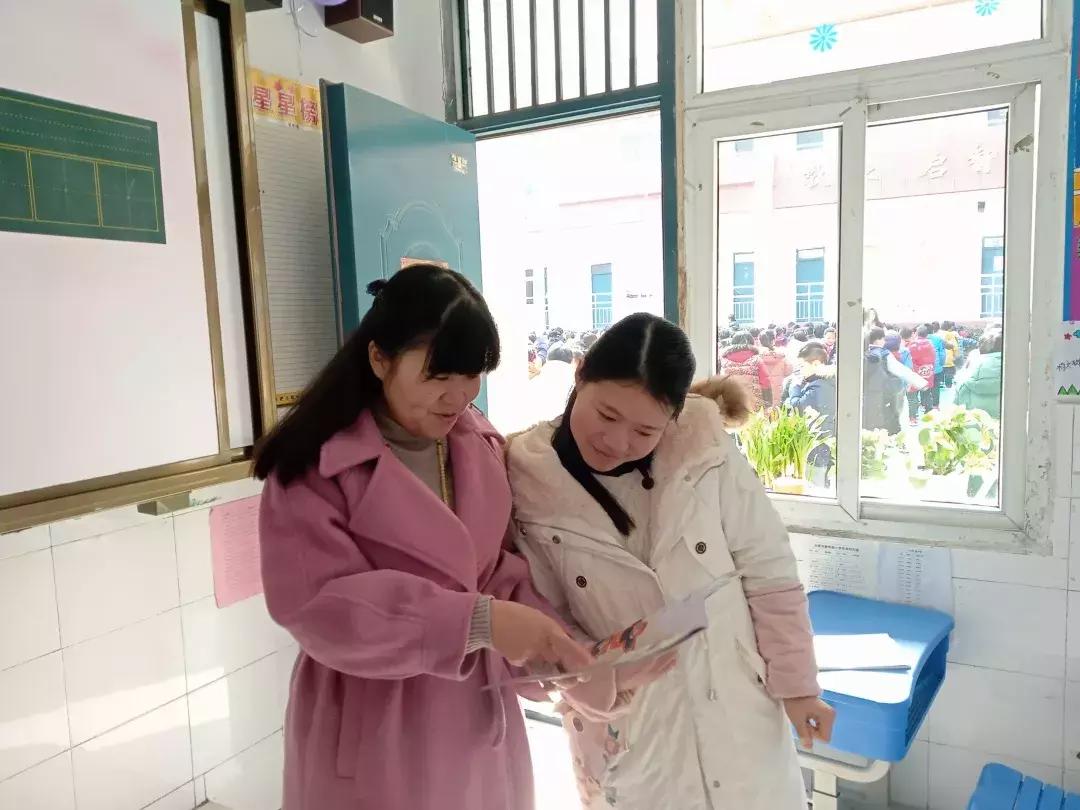 合肥市滁州路小学第*党一**支部“筑梦先锋”模范引领正进行