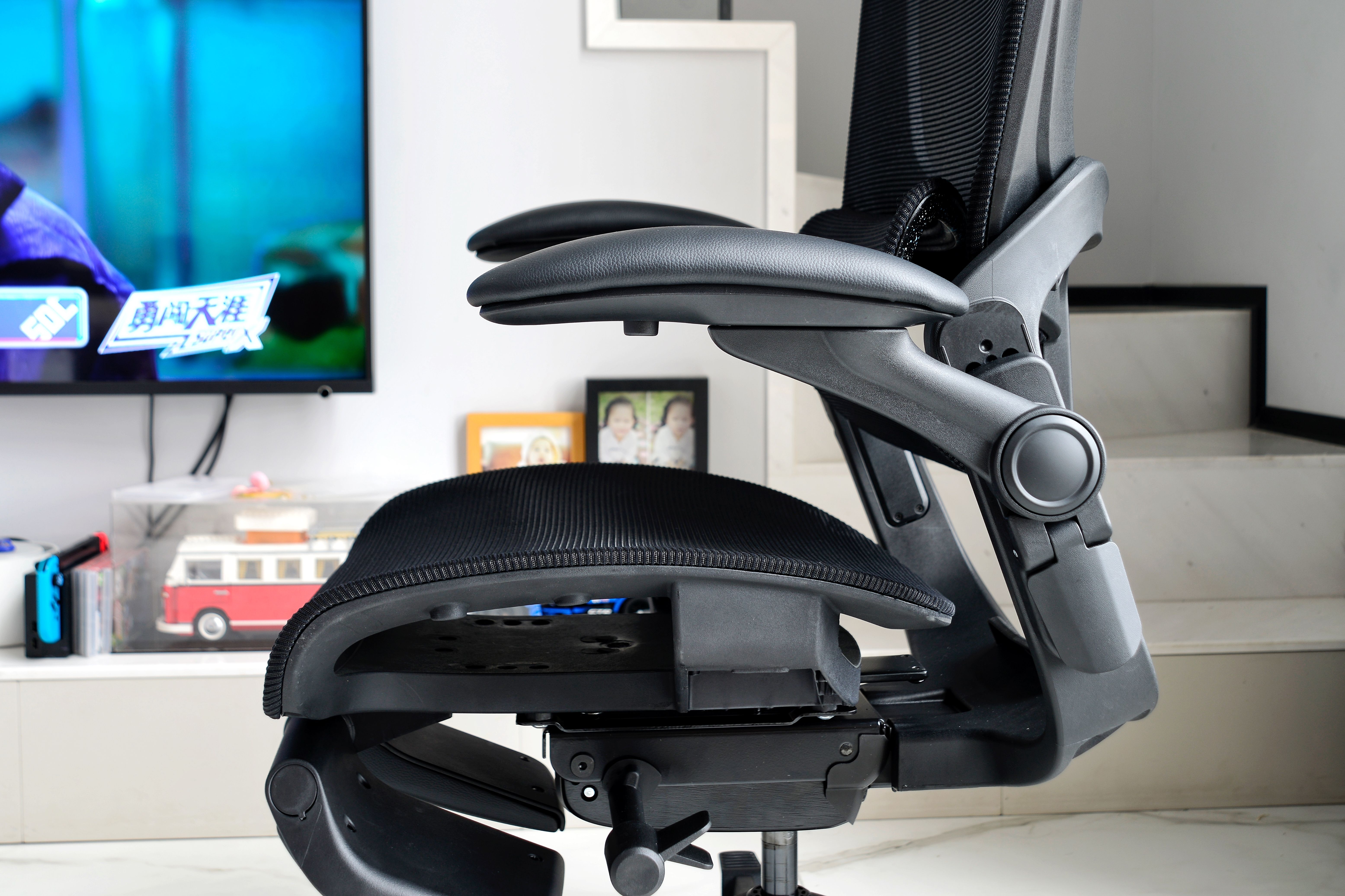 网易严选人体工学椅星舰测评,网易严选星舰椅和探索家哪个好