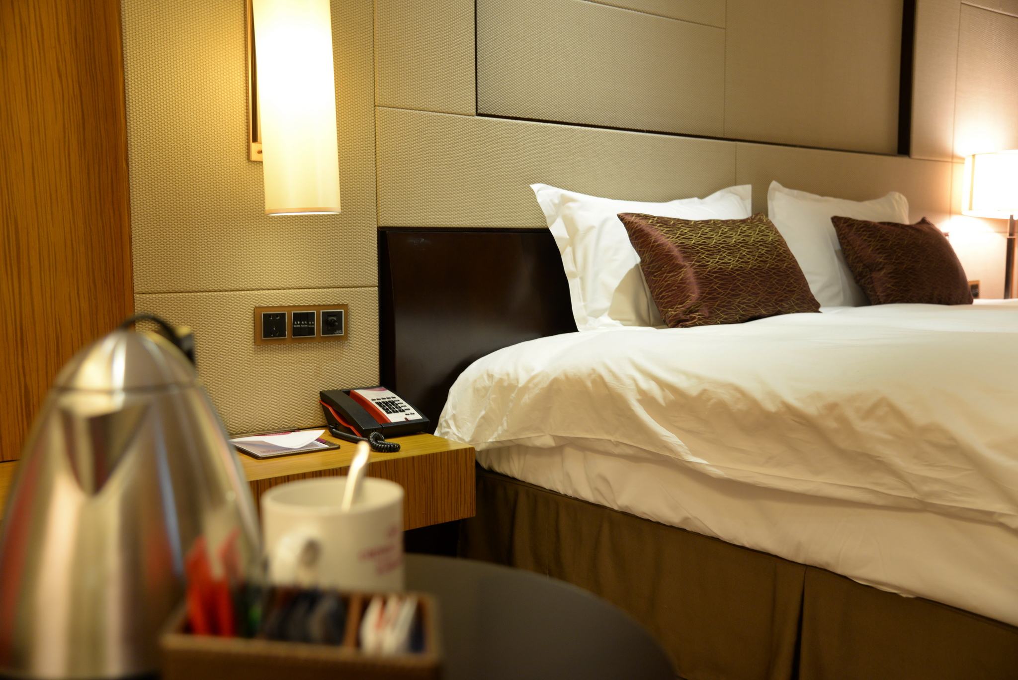 家用开关插座哪个品牌性价比高,智能开关插座品牌排行榜前十名