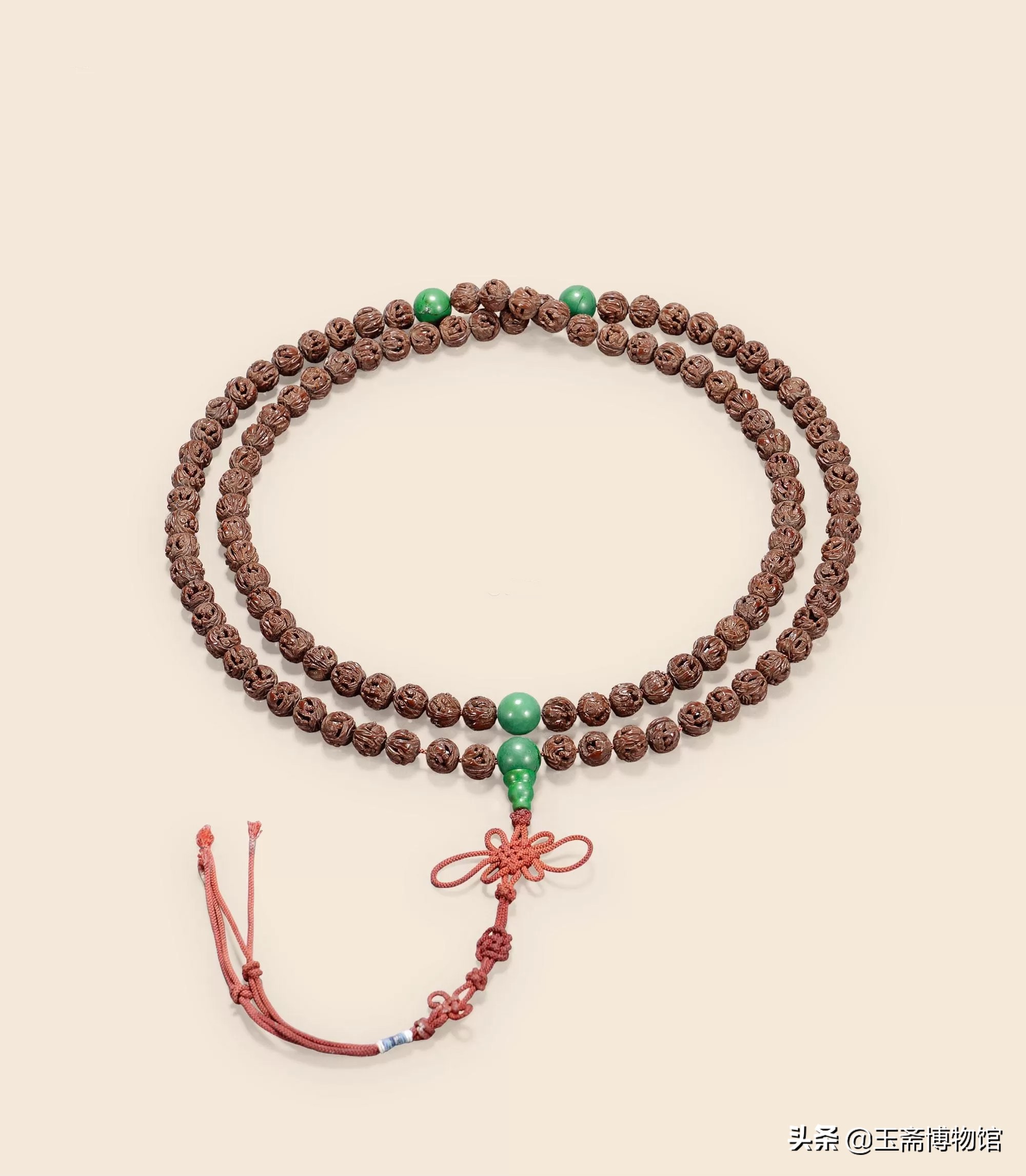 微雕正圆十二金钗核雕,核雕大师微雕作品