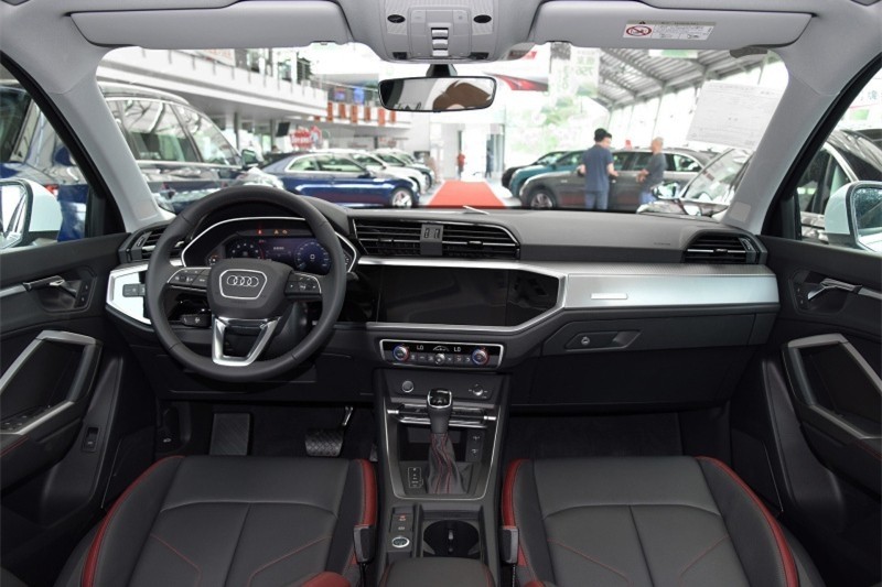 入门级宝马x1与奥迪q3对比,四大维度测评