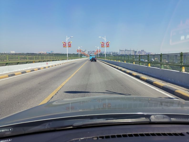 奇瑞瑞虎8plus和三代h6哪个油耗低,瑞虎5x表显油耗和实际油耗