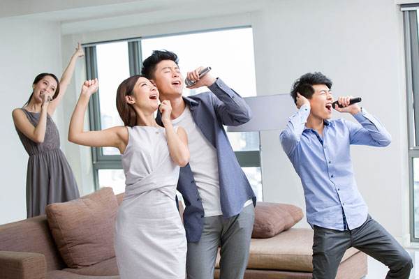 ktv唱歌技巧和发声方法,ktv技巧和发声方法