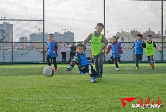 迎新年萌娃,萌娃舞狮舞龙迎接新学期