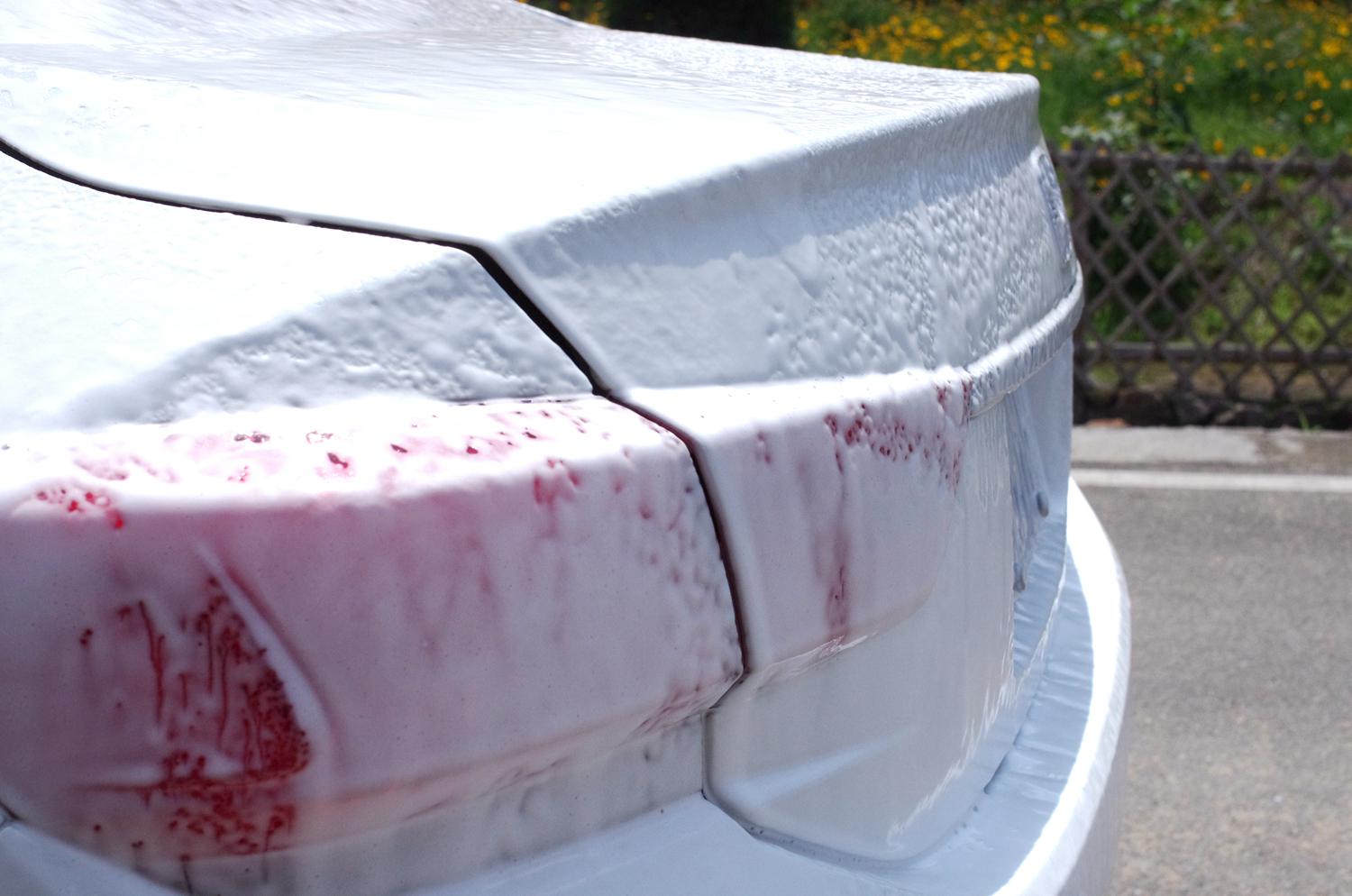 汽车塑料上的污渍怎么去除,汽车上的油烟污渍如何处理