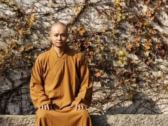 乐嘉真实的经历,人生导师乐嘉为什么最后沦落出家