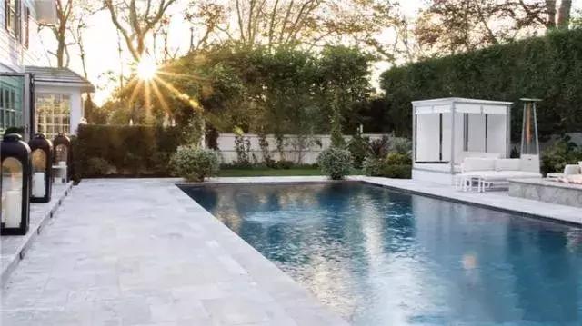 梅西和c罗谁豪宅最好,身价十亿的球星