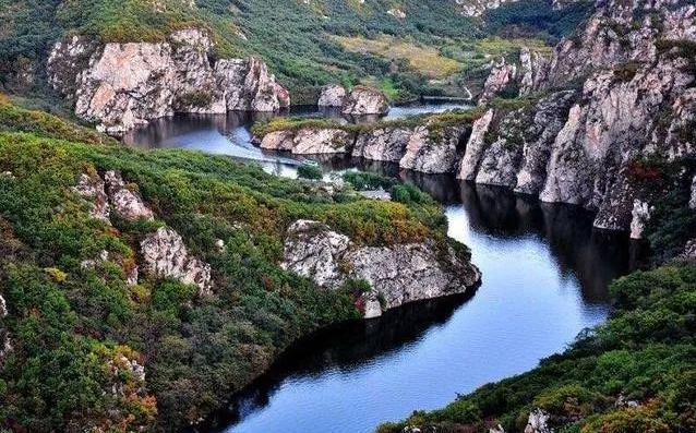 暑假大连旅游：铭湖国际牧场，威尼斯水城，金石滩度假区，冰峪沟